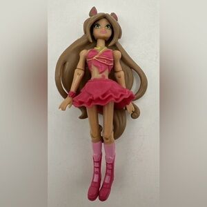 WINX CLUB Flora 3.75" Mini Doll Figure Jakks Pacific 2012 Viacom